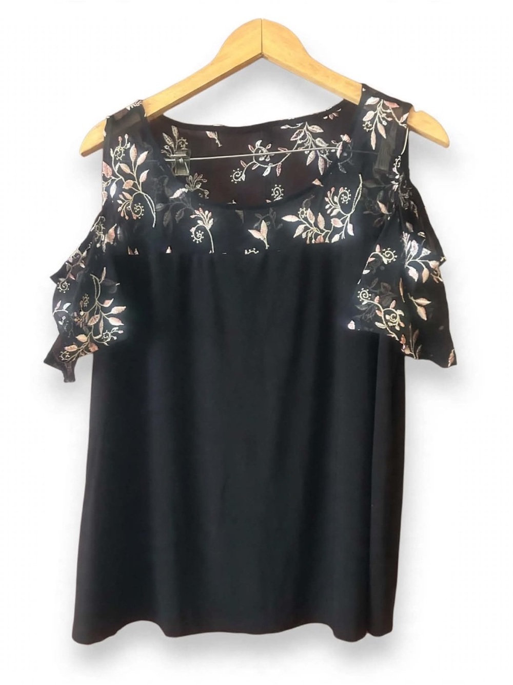 Black Cold-Shoulder Top XXL - Floral Embroidered Mesh Trim